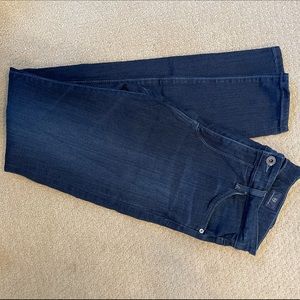 AG Farrah Skinny Jeans - 26 Regular